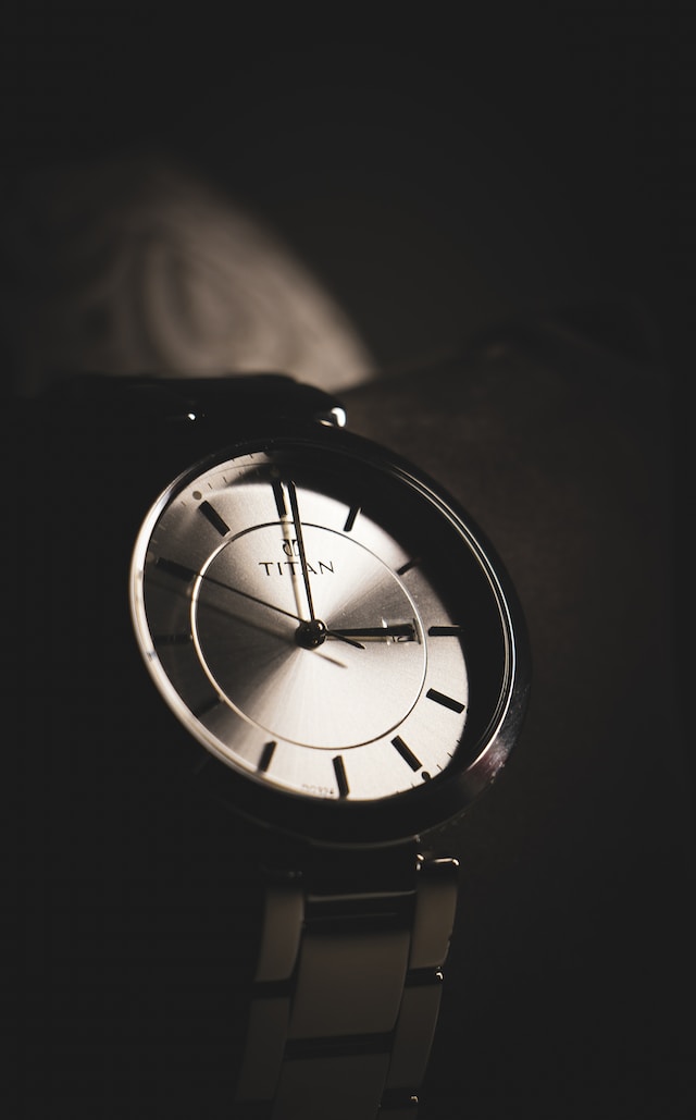 Способы определить, являются ли часы Titan Watch оригинальными